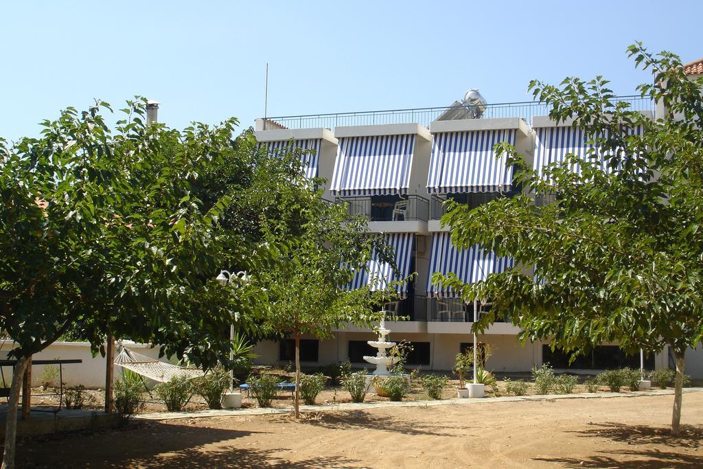 Demos Studios Kandia Oda fotoğraf